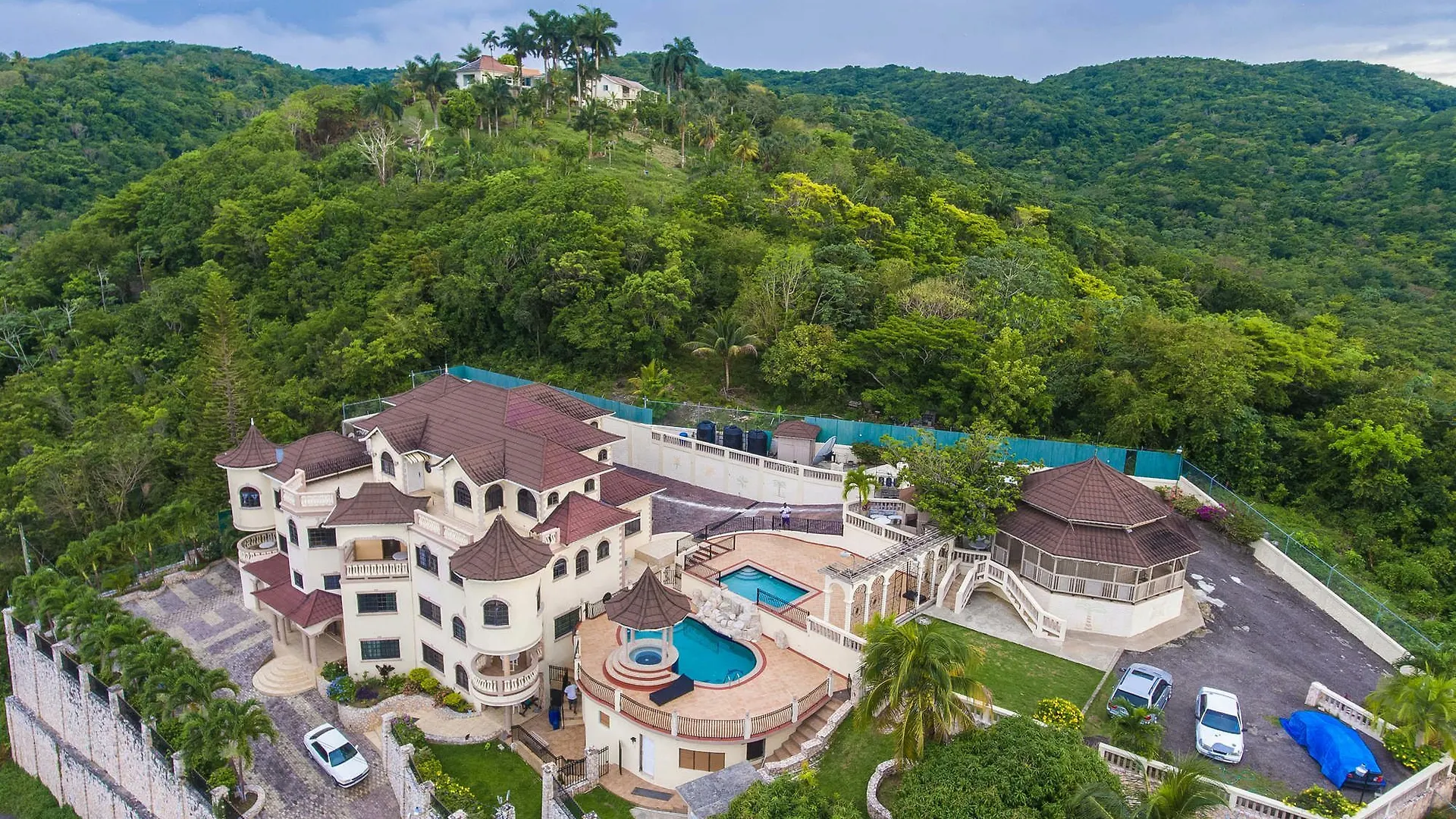 Clarridge Hall Guesthouse モンテゴ・ベイ ジャマイカ