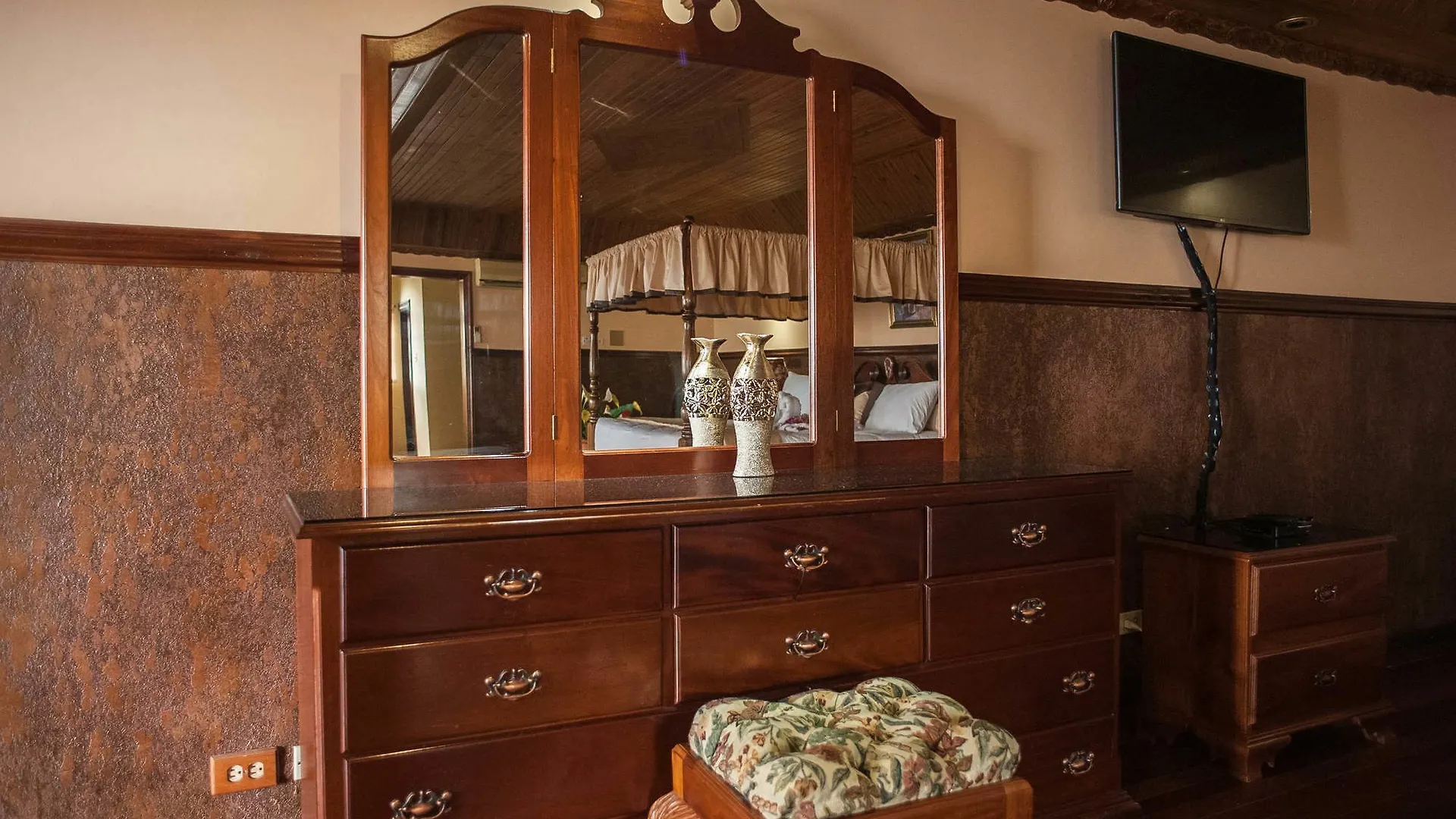 Clarridge Hall Guesthouse モンテゴ・ベイ ヴィラ
